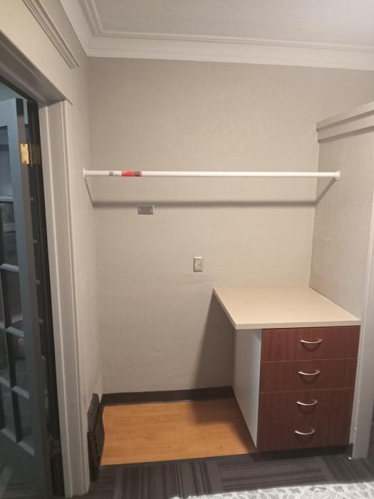 E. Michigan Walk Up Furnished 2 Bedroom Apt Lansing Exterior photo